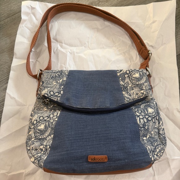 Sakroots Handbags - Sakroots Blue Canvas Floral Mandala Crossbody Bag Adjustable Strap Boho Purse
